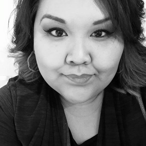 Meet your Posher, Jovita - Picture 1 of 1